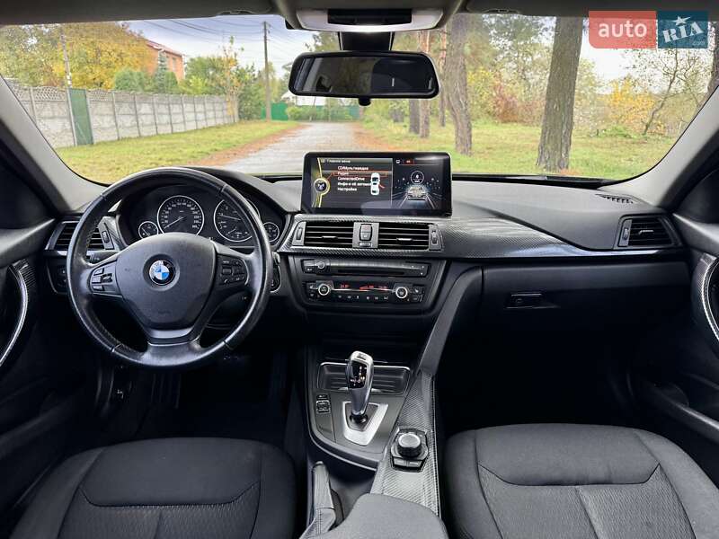 Седан BMW 3 Series 2013 в Киеве