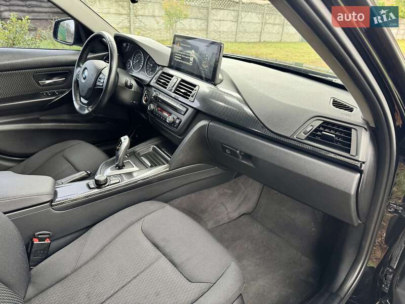 Седан BMW 3 Series 2013 в Киеве