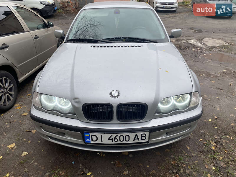 Седан BMW 3 Series 2000 в Новомосковську