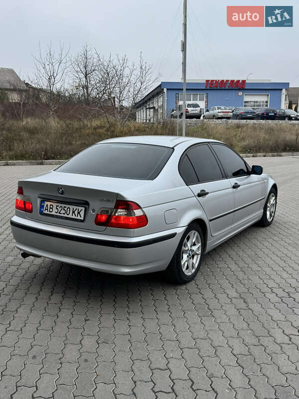 Седан BMW 3 Series 2004 в Виннице