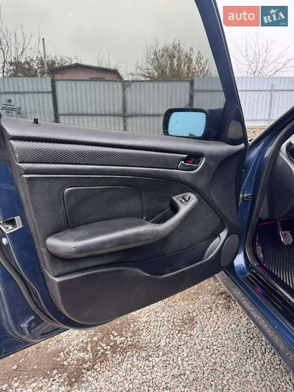Седан BMW 3 Series 2004 в Ржищеве фото 11 Седан BMW 3 Series 2004 в Ржищеве
