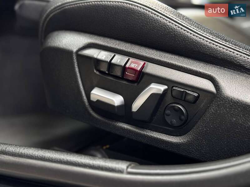 Седан BMW 3 Series 2016 в Ивано-Франковске