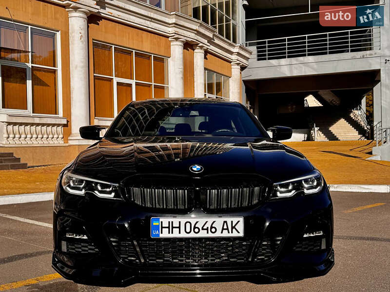 Седан BMW 3 Series 2019 в Одессе