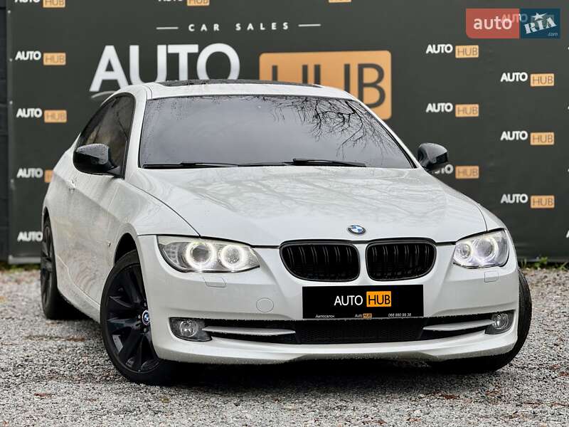 BMW 3 Series 2011