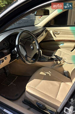 Седан BMW 3 Series 2011 в Николаеве