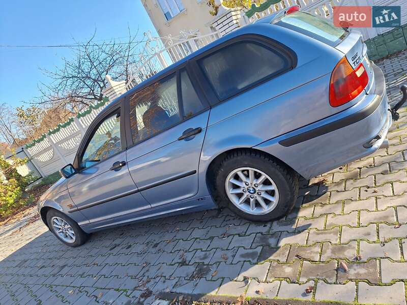 Универсал BMW 3 Series 2001 в Черновцах