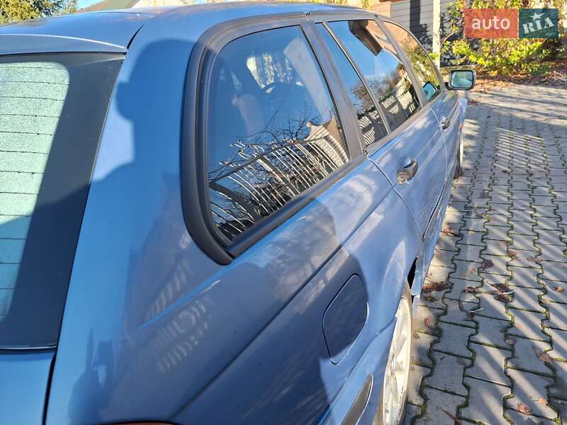 Универсал BMW 3 Series 2001 в Черновцах