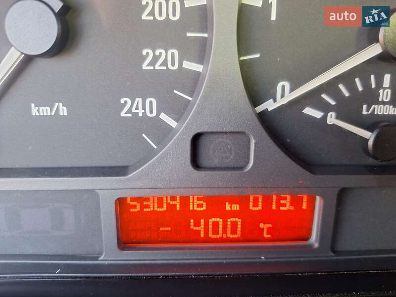 Универсал BMW 3 Series 2001 в Черновцах