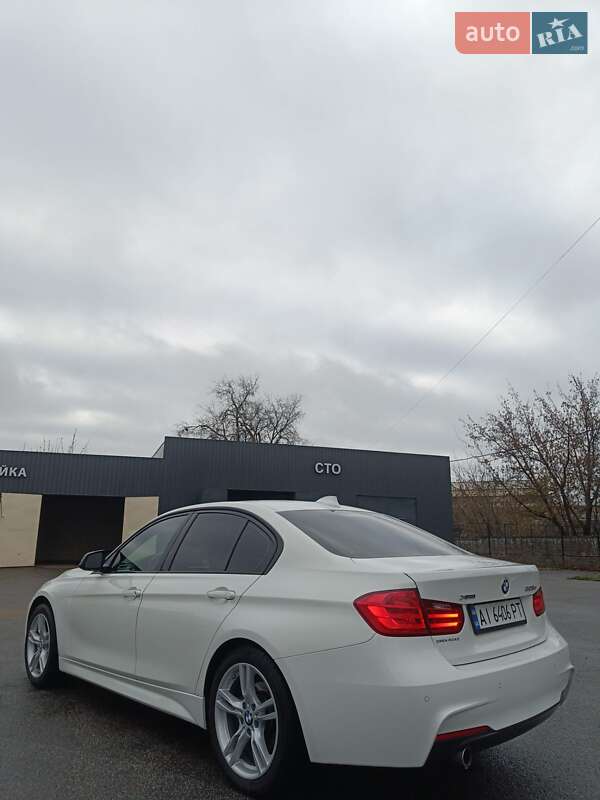 Седан BMW 3 Series 2015 в Сквире