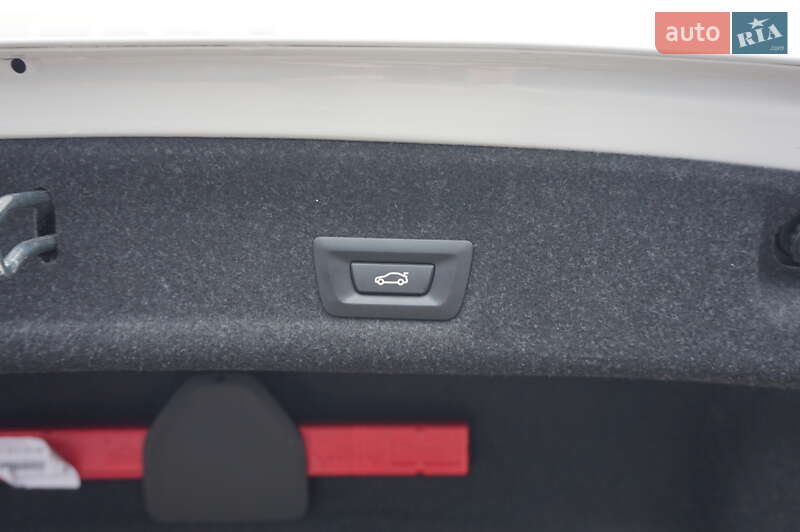 Седан BMW 3 Series 2022 в Одессе фото 40 Седан BMW 3 Series 2022 в Одессе