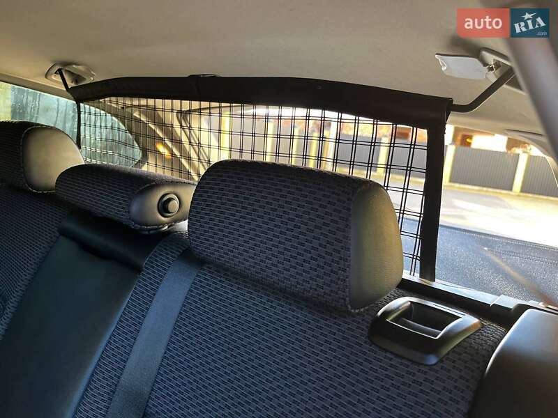 Универсал BMW 3 Series 2006 в Львове фото 35 Универсал BMW 3 Series 2006 в Львове