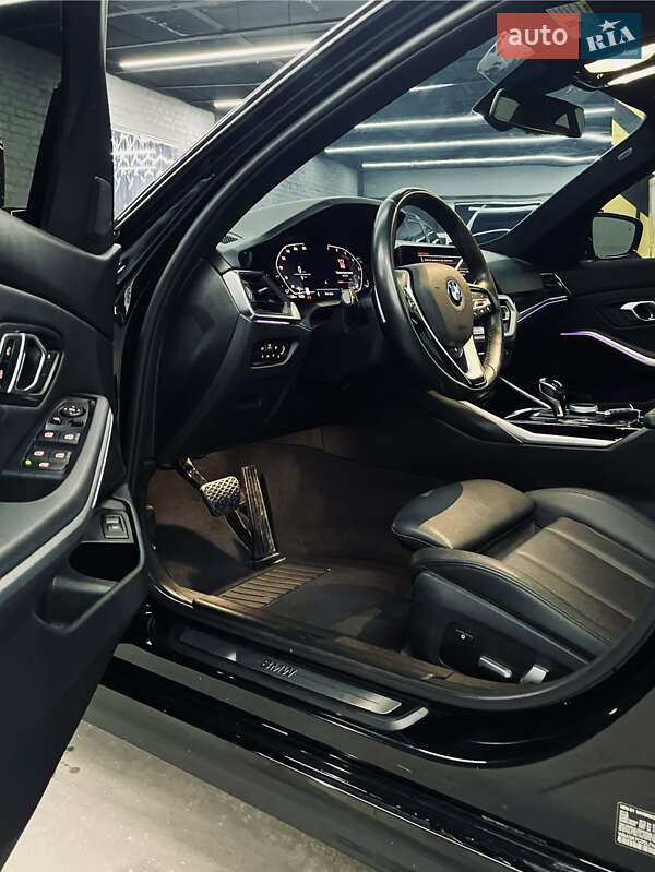 Седан BMW 3 Series 2019 в Кропивницком фото 24 Седан BMW 3 Series 2019 в Кропивницком