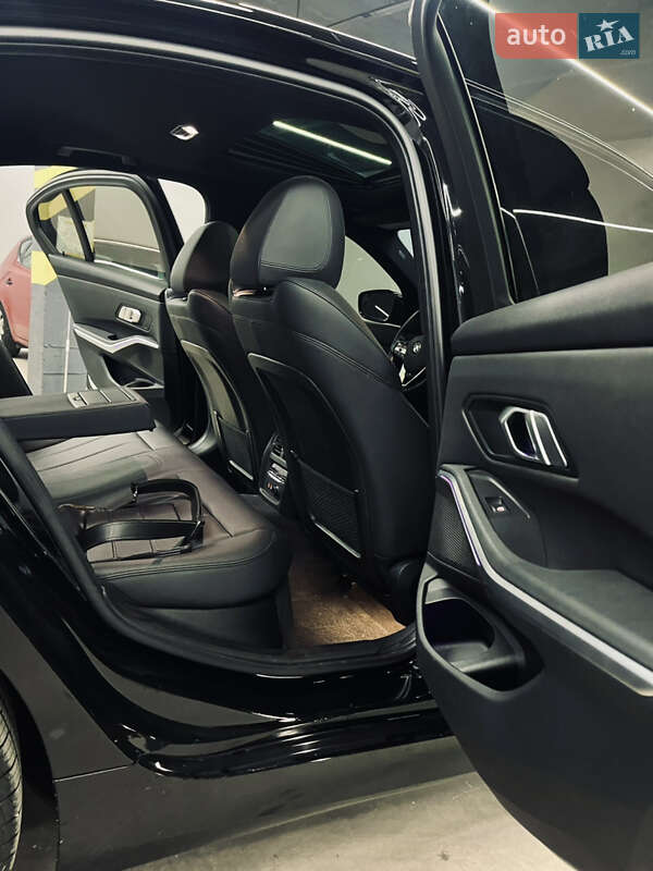 Седан BMW 3 Series 2019 в Кропивницком фото 31 Седан BMW 3 Series 2019 в Кропивницком