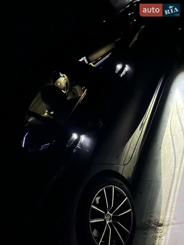 Седан BMW 3 Series 2019 в Кропивницком фото 35 Седан BMW 3 Series 2019 в Кропивницком