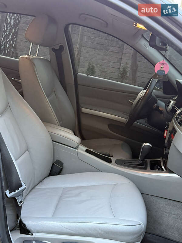 Седан BMW 3 Series 2006 в Ровно фото 35 Седан BMW 3 Series 2006 в Ровно