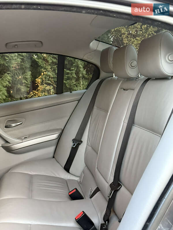 Седан BMW 3 Series 2006 в Ровно фото 42 Седан BMW 3 Series 2006 в Ровно