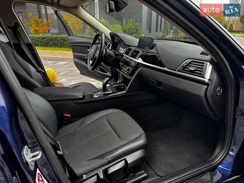 Седан BMW 3 Series 2017 в Киеве фото 18 Седан BMW 3 Series 2017 в Киеве