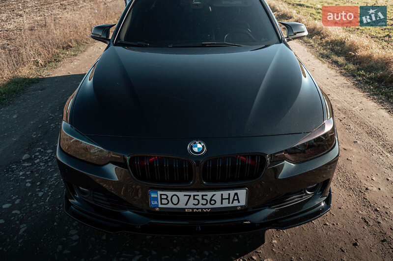 Седан BMW 3 Series 2015 в Золочеве фото 10 Седан BMW 3 Series 2015 в Золочеве