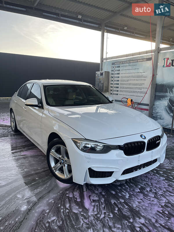 Седан BMW 3 Series 2014 в Львове