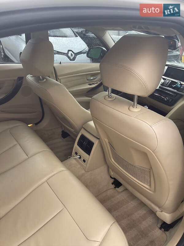 Седан BMW 3 Series 2014 в Львове