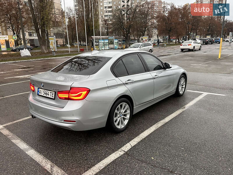 Седан BMW 3 Series 2015 в Броварах