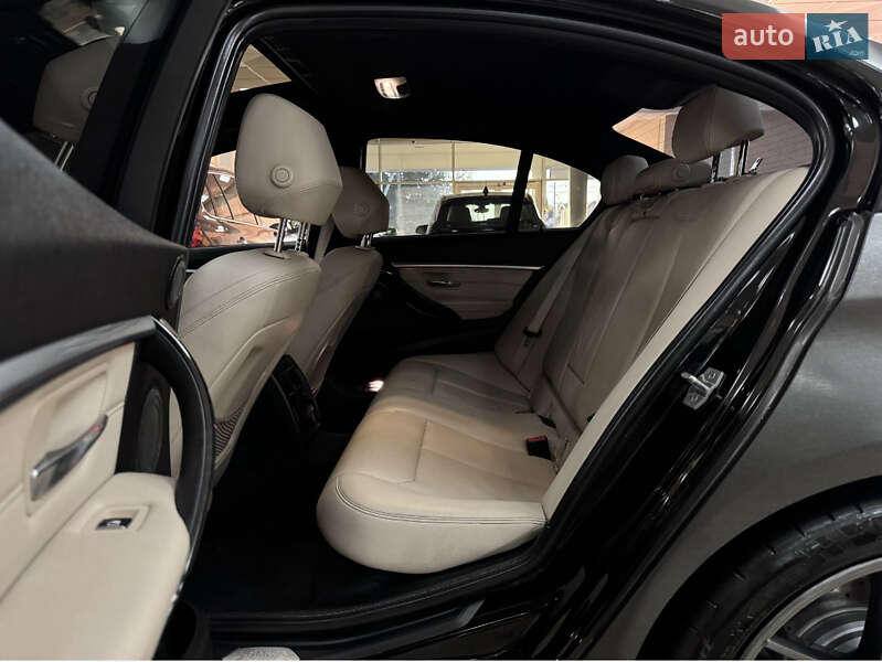 Седан BMW 3 Series 2015 в Кропивницком фото 10 Седан BMW 3 Series 2015 в Кропивницком