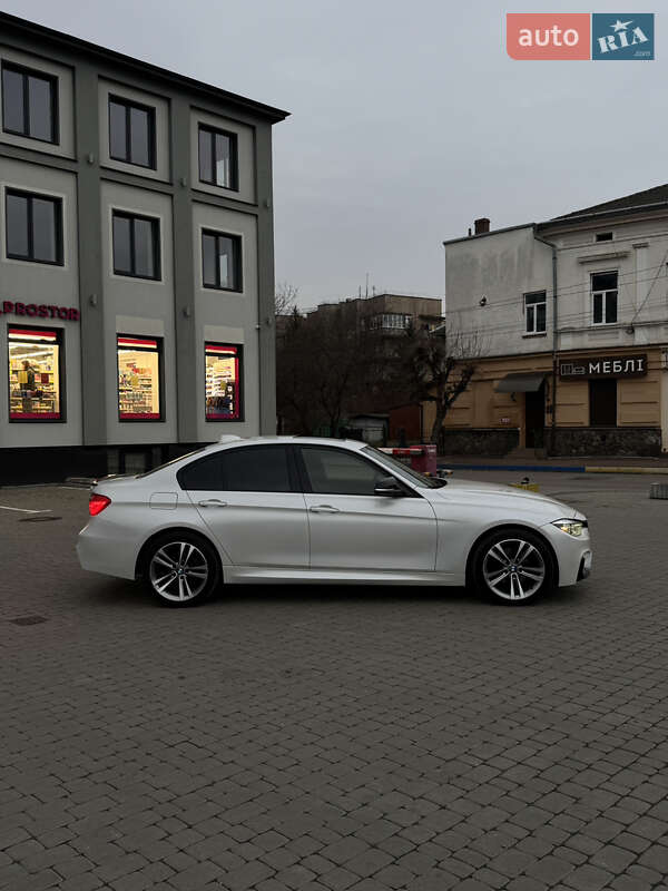 Седан BMW 3 Series 2018 в Коломые