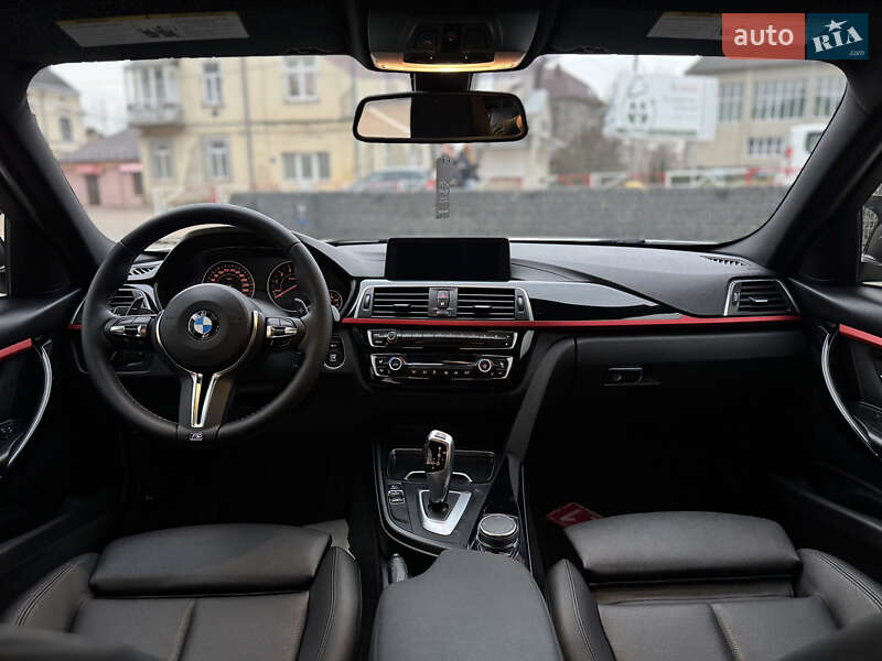 Седан BMW 3 Series 2018 в Коломые
