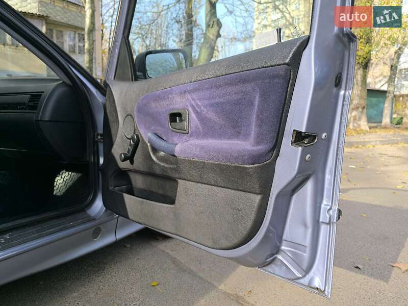 Седан BMW 3 Series 1994 в Одессе фото 21 Седан BMW 3 Series 1994 в Одессе