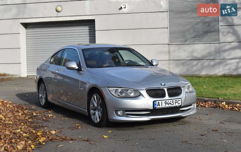 Купе BMW 3 Series 2012 в Киеве фото 21 Купе BMW 3 Series 2012 в Киеве