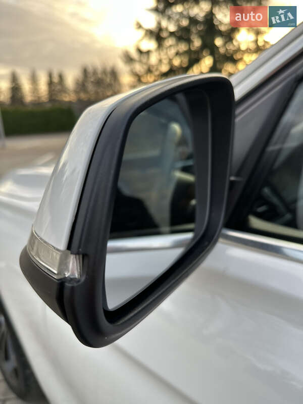 Седан BMW 3 Series 2016 в Луцке фото 19 Седан BMW 3 Series 2016 в Луцке