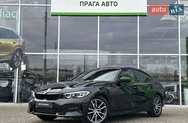 Седан BMW 3 Series 2022 в Киеве