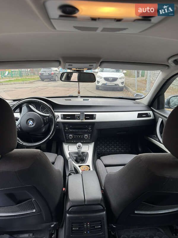 Универсал BMW 3 Series 2008 в Киеве фото 20 Универсал BMW 3 Series 2008 в Киеве