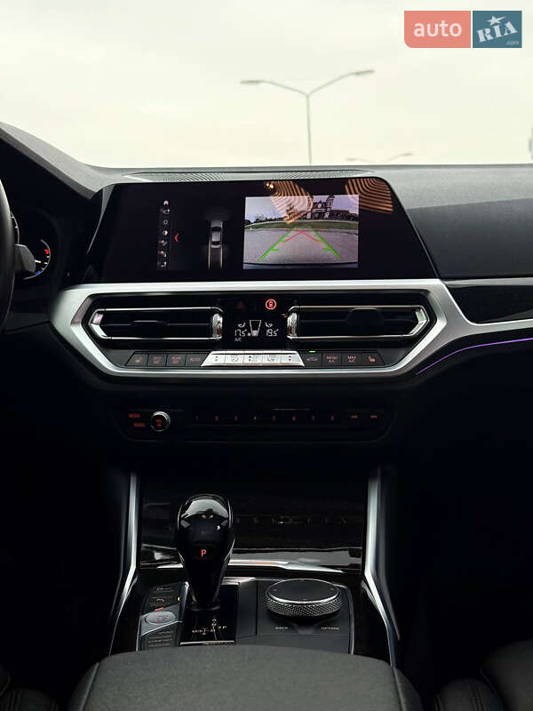 Седан BMW 3 Series 2019 в Киеве фото 16 Седан BMW 3 Series 2019 в Киеве