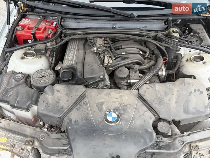 Купе BMW 3 Series 2002 в Харькове