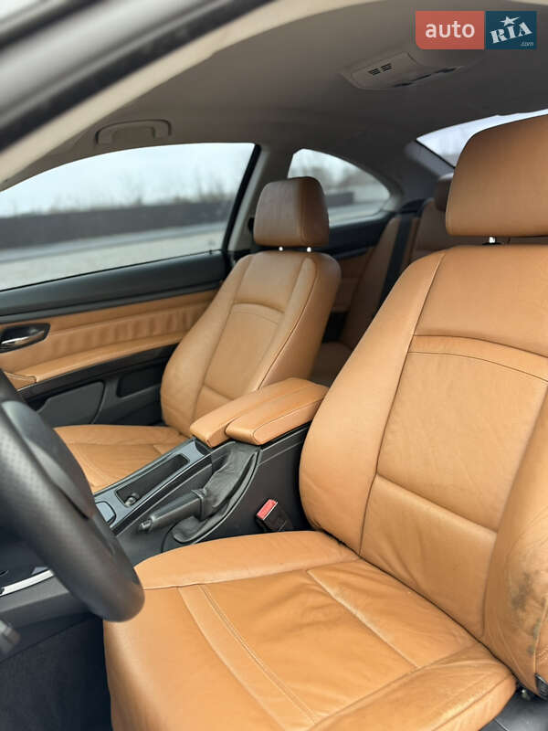 Купе BMW 3 Series 2008 в Києві фото 14 Купе BMW 3 Series 2008 в Києві