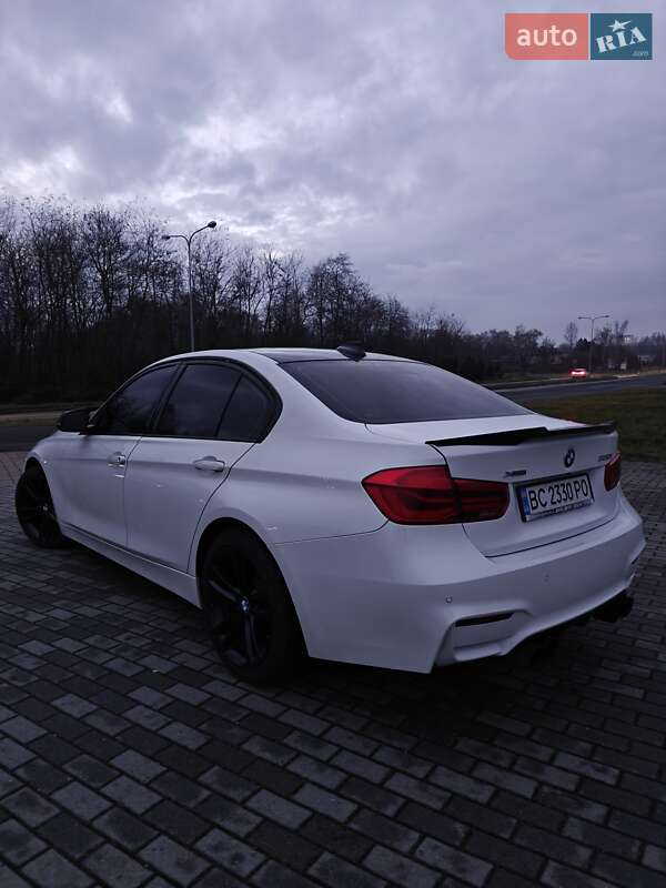 Седан BMW 3 Series 2017 в Львове
