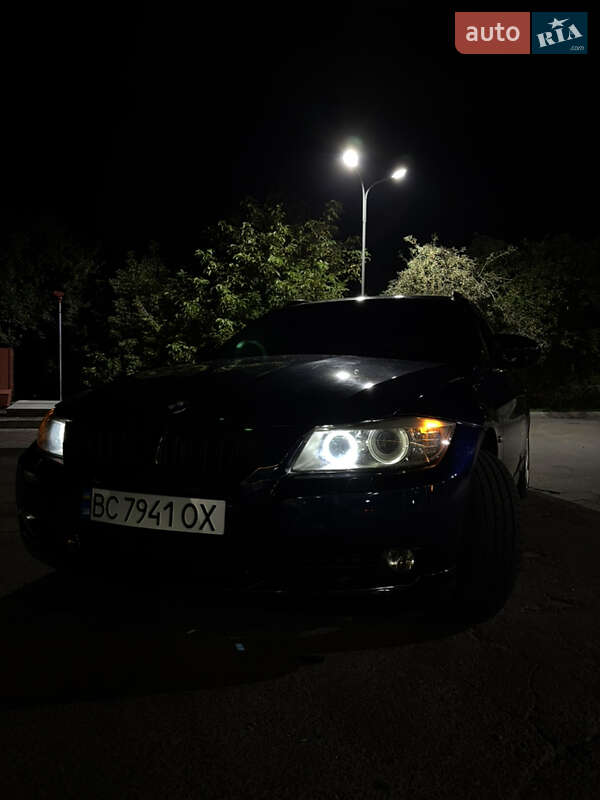 Універсал BMW 3 Series 2010 в Львові