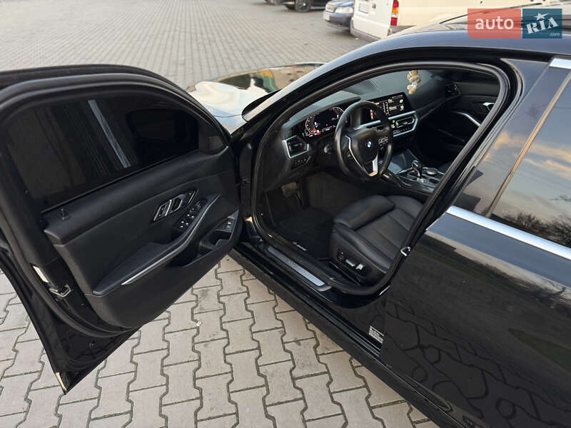Седан BMW 3 Series 2020 в Луцьку