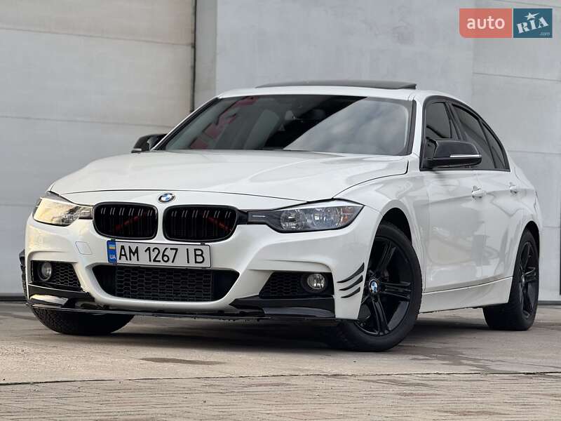 Седан BMW 3 Series 2012 в Сарнах