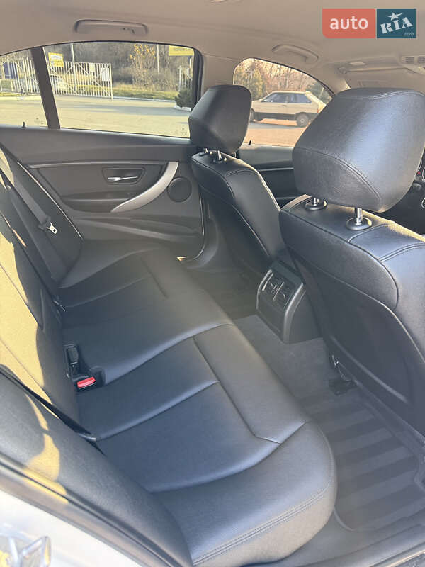 Седан BMW 3 Series 2014 в Полтаве