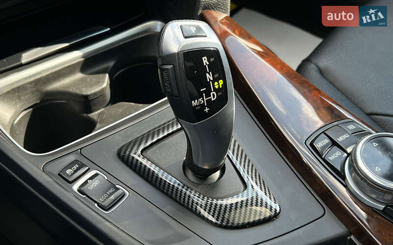 Седан BMW 3 Series 2014 в Львове