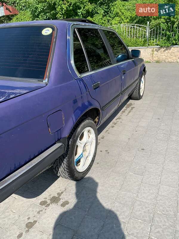 Седан BMW 3 Series 1984 в Тернополе