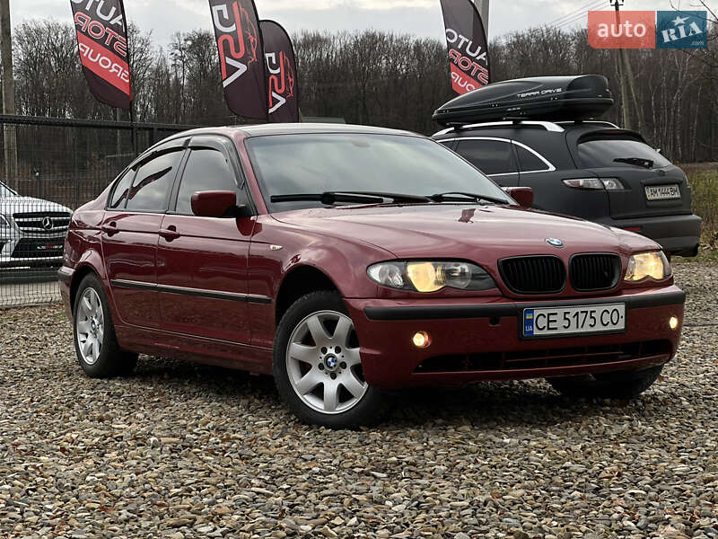 Седан BMW 3 Series 2004 в Сторожинце