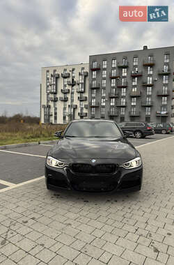 Седан BMW 3 Series 2012 в Львові