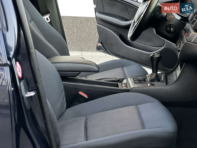 Седан BMW 3 Series 2002 в Тернополе