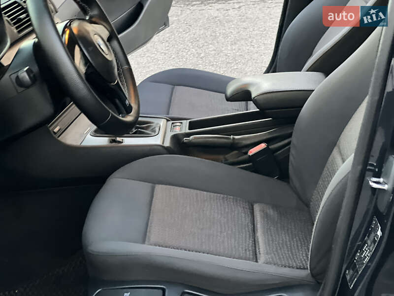 Седан BMW 3 Series 2002 в Тернополе