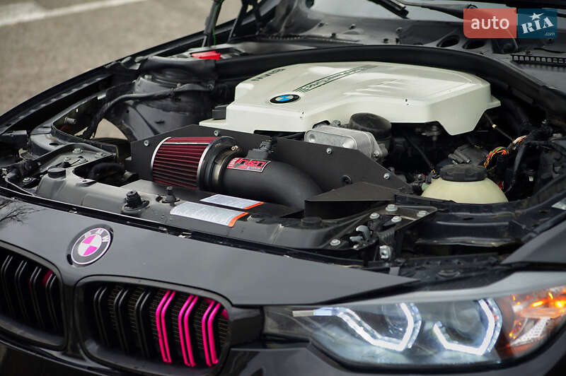 Седан BMW 3 Series 2013 в Черкасах