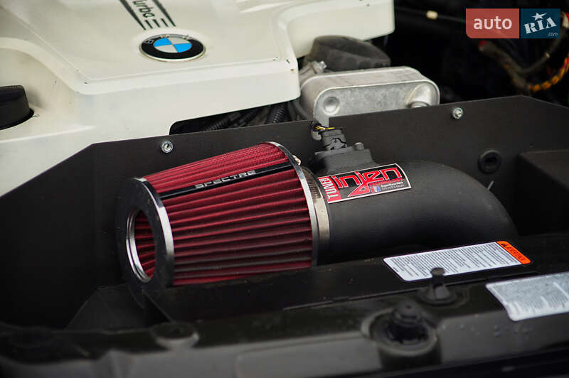 Седан BMW 3 Series 2013 в Черкасах