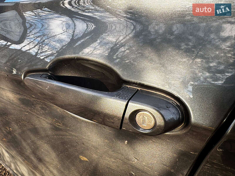 Седан BMW 3 Series 2016 в Киеве